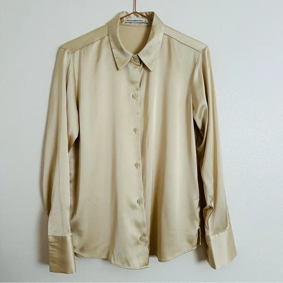 New Abercrombie & Fitch Cream Satin Elegant Long Sleeve Button Down Shirt - Picture 11 of 15